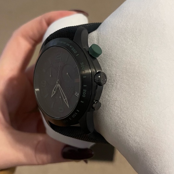 🌟NWT🌟 MENS BLACK GUCCI WATCH - Picture 4 of 9